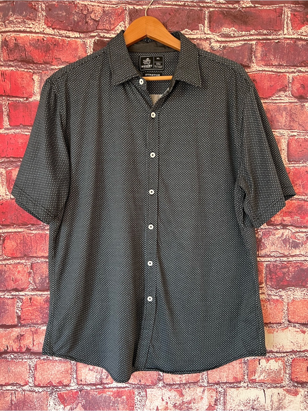 Rugby University Men's XL Geometric Printed Stretch Button Down Shirt